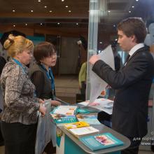 Всемирная Неделя Борьбы с Глаукомой - World Glaucoma Week: WGW-2014! Телемост Москва-Санкт-Петербург, Россия, 06 марта 2014г. При поддержке компании Пфайзер. Информационный партнер www.organum-visus.com